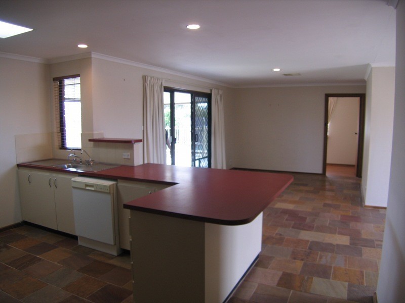 7 Buttercup Grove, Morphett Vale SA 5162