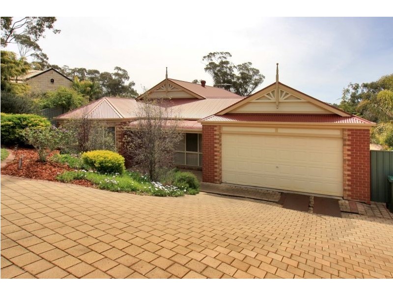 2 Hillside Court, Aberfoyle Park SA 5159
