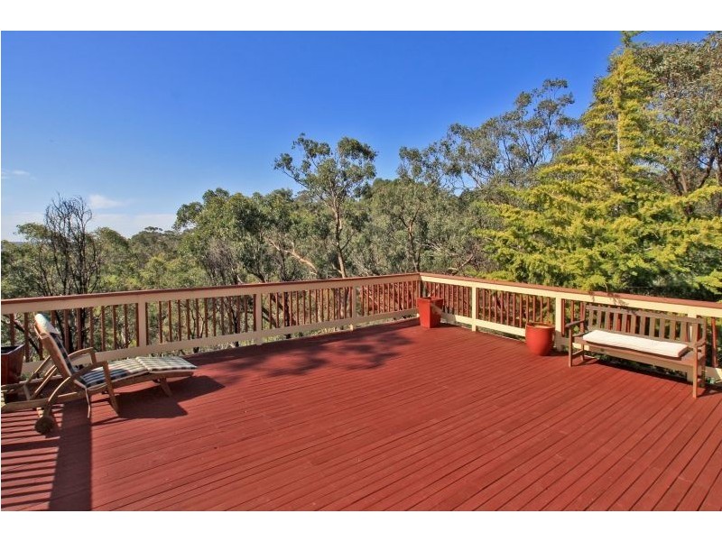 2 Hillside Court, Aberfoyle Park SA 5159