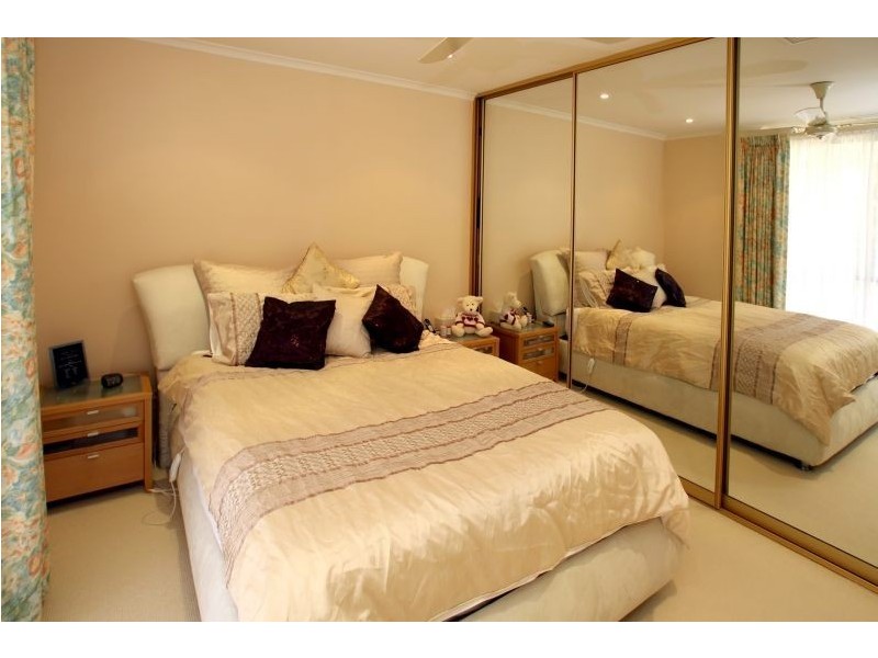 25 Jordan Ave, Happy Valley SA 5159