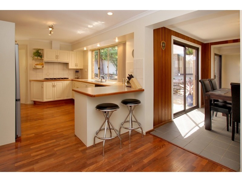 5 Lode Court, Aberfoyle Park SA 5159