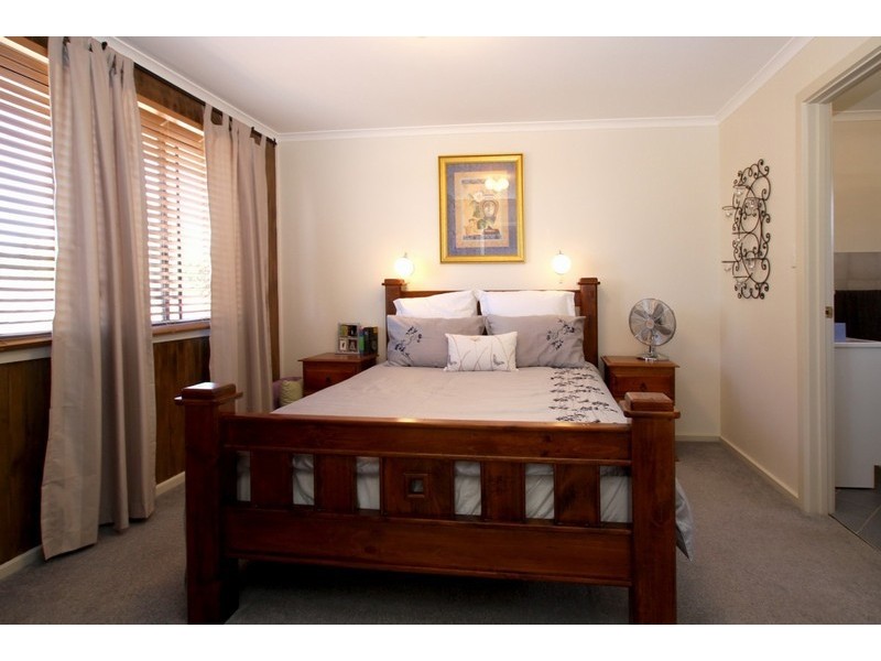 5 Lode Court, Aberfoyle Park SA 5159