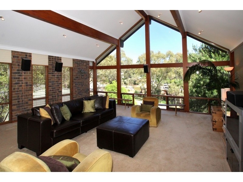 26 Glendale Ave, Flagstaff Hill SA 5159