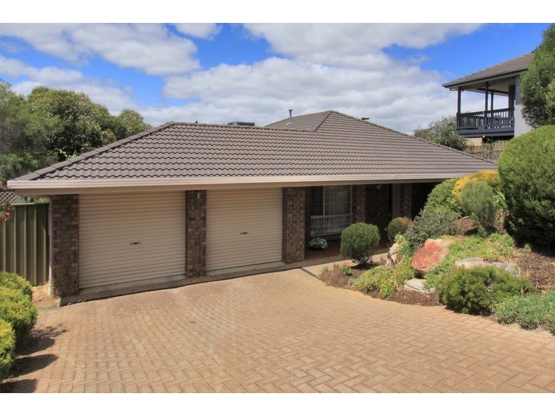 32 York Drive, Flagstaff Hill SA 5159