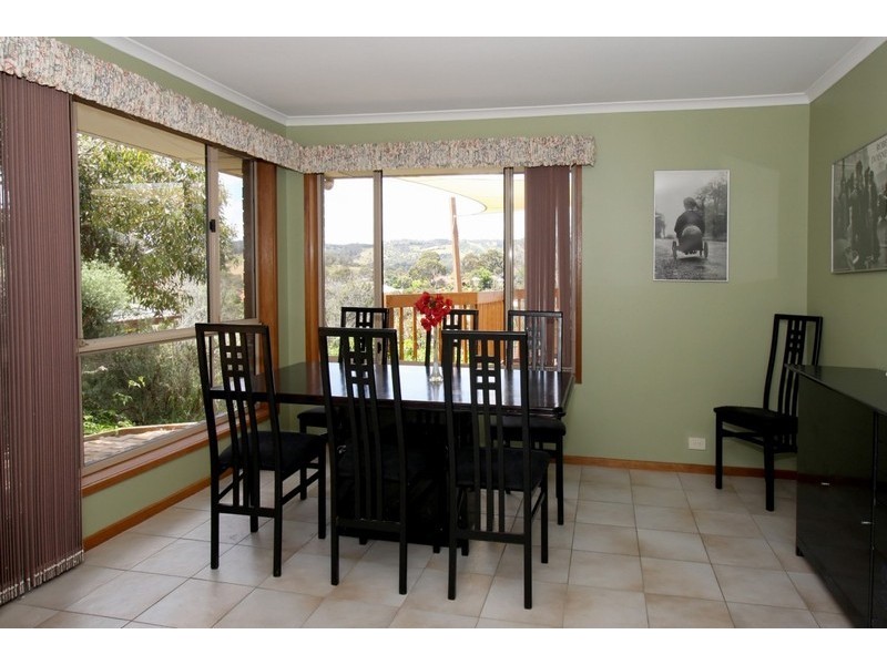 32 York Drive, Flagstaff Hill SA 5159