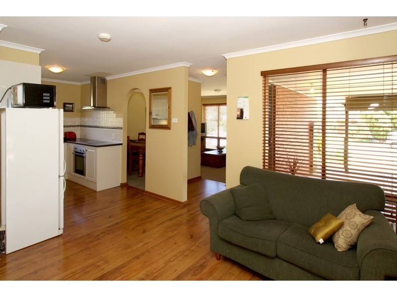 51 Serenade Crescent, Aberfoyle Park SA 5159