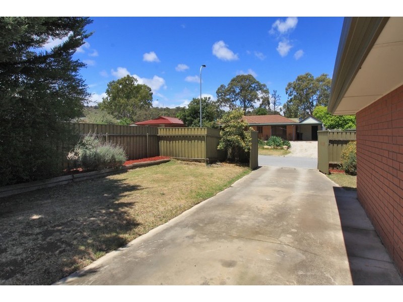 51 Serenade Crescent, Aberfoyle Park SA 5159
