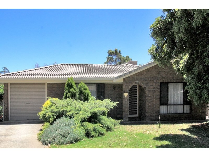 3 Dawson Place, Happy Valley SA 5159