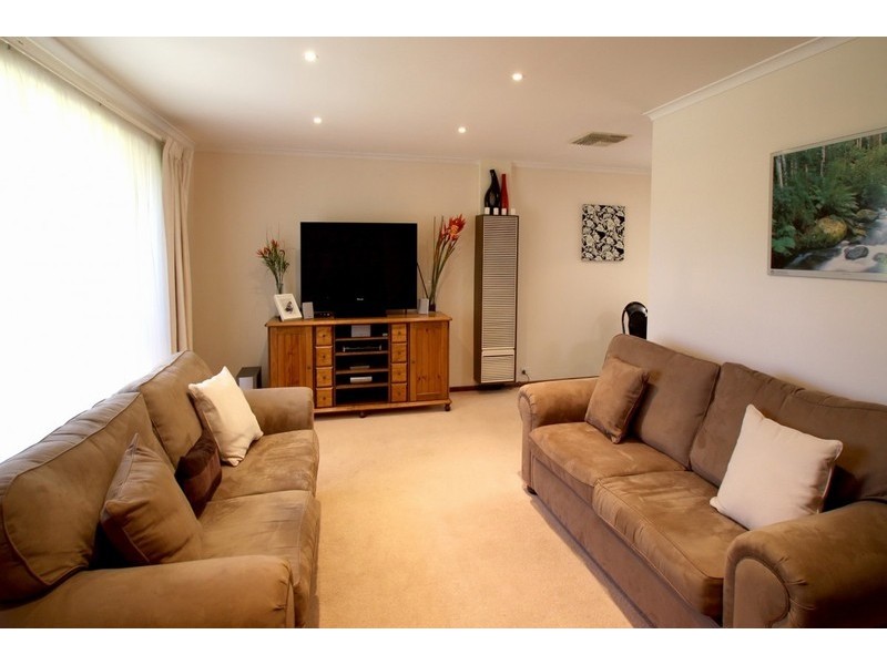 3 Dawson Place, Happy Valley SA 5159