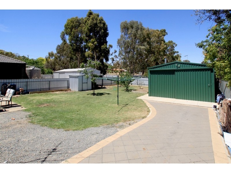 28 Oakridge Rise, Huntfield Heights SA 5163