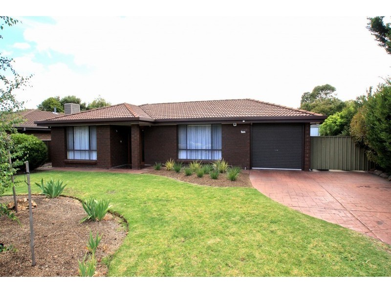 10 Julia Crescent, Woodcroft SA 5162