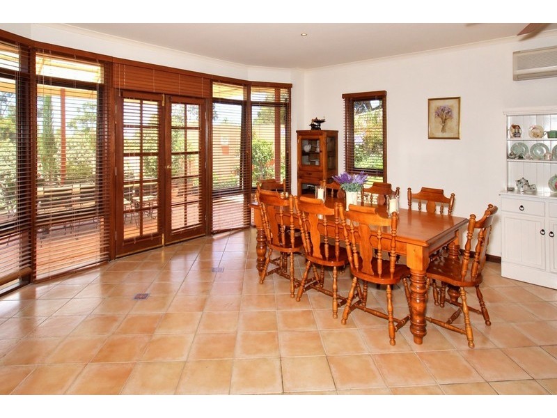 21 Merrivale Drive, Happy Valley SA 5159