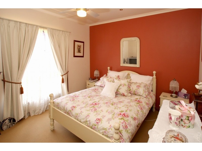 21 Merrivale Drive, Happy Valley SA 5159