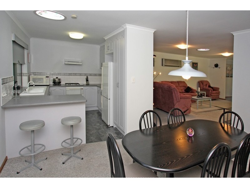 4 McKenzie Street, Coromandel Valley SA 5051