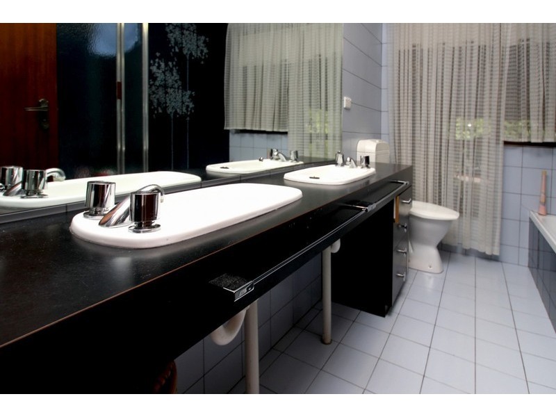 61 Homestead Drive, Aberfoyle Park SA 5159