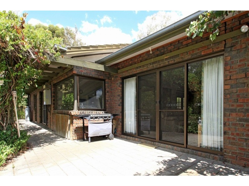 61 Homestead Drive, Aberfoyle Park SA 5159