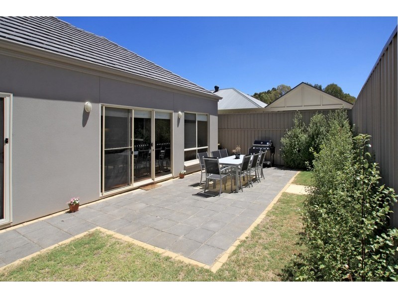 18 Taminga Way, Flagstaff Hill SA 5159