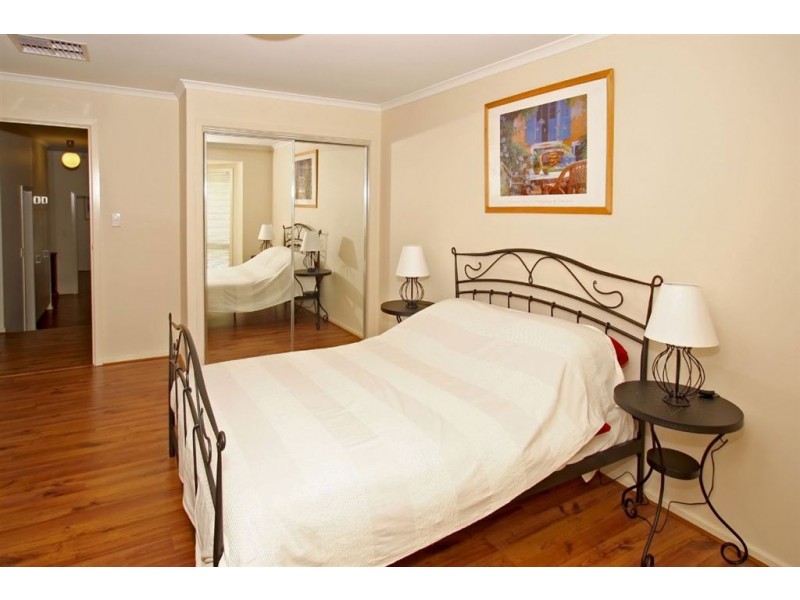 17 Evergreen Parade, Flagstaff Hill SA 5159