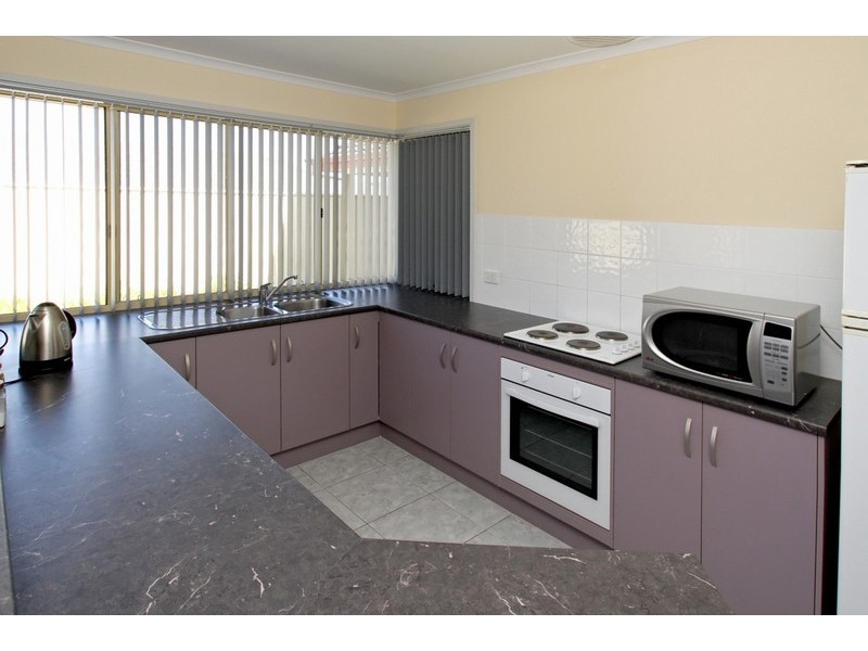 30 Antonio Street, Huntfield Heights SA 5163