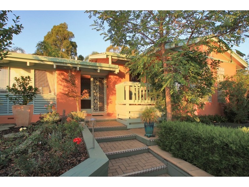 5 Ernest Crescent, Happy Valley SA 5159