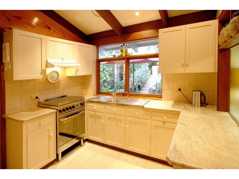 5 Ernest Crescent, Happy Valley SA 5159