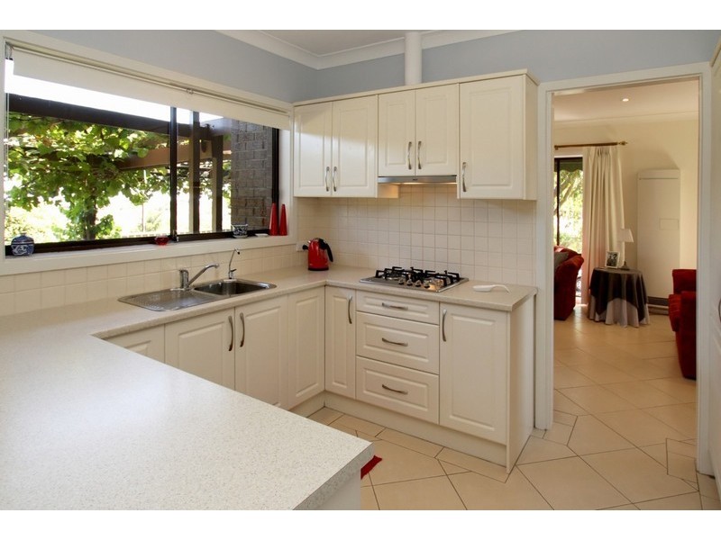 61 Vincent Boulevard, Flagstaff Hill SA 5159