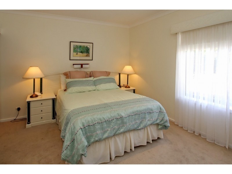 61 Vincent Boulevard, Flagstaff Hill SA 5159