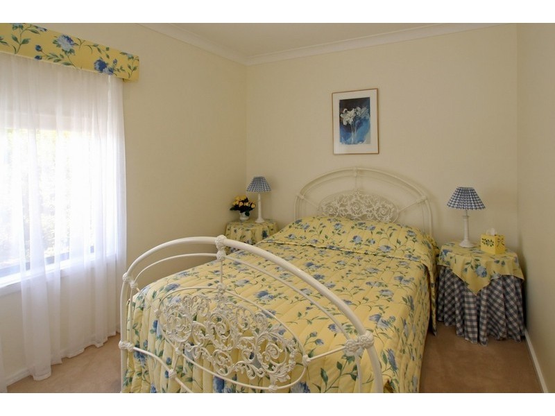 61 Vincent Boulevard, Flagstaff Hill SA 5159