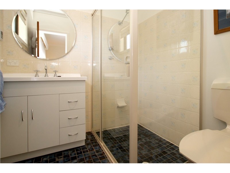 61 Vincent Boulevard, Flagstaff Hill SA 5159