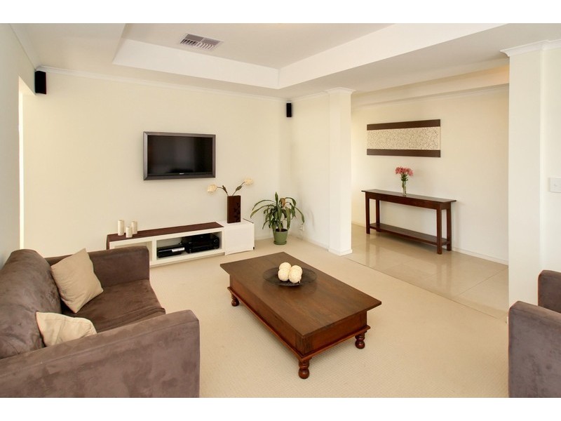 19 Fuschia Street, Huntfield Heights SA 5163