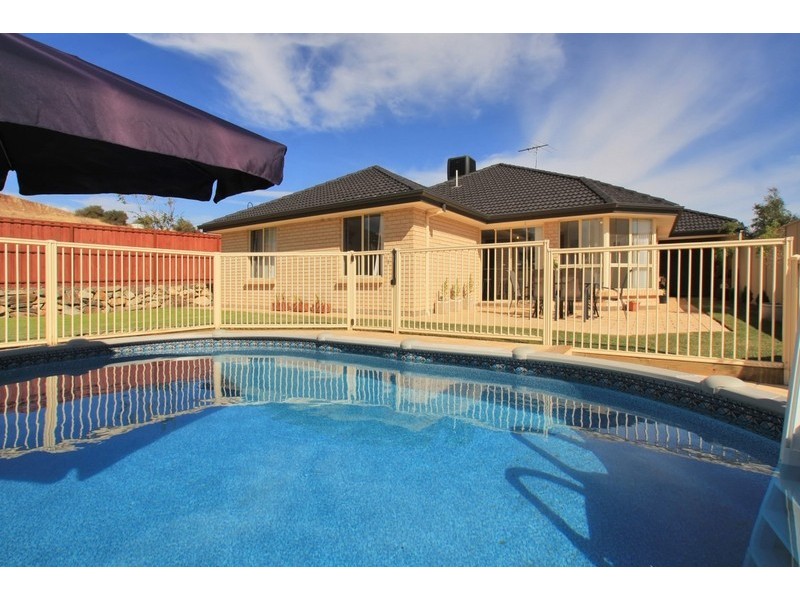 19 Fuschia Street, Huntfield Heights SA 5163