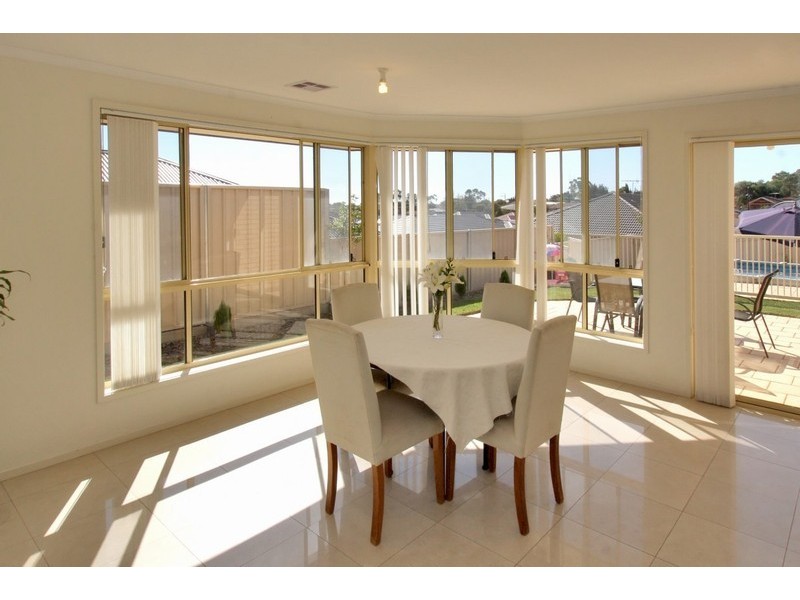 19 Fuschia Street, Huntfield Heights SA 5163