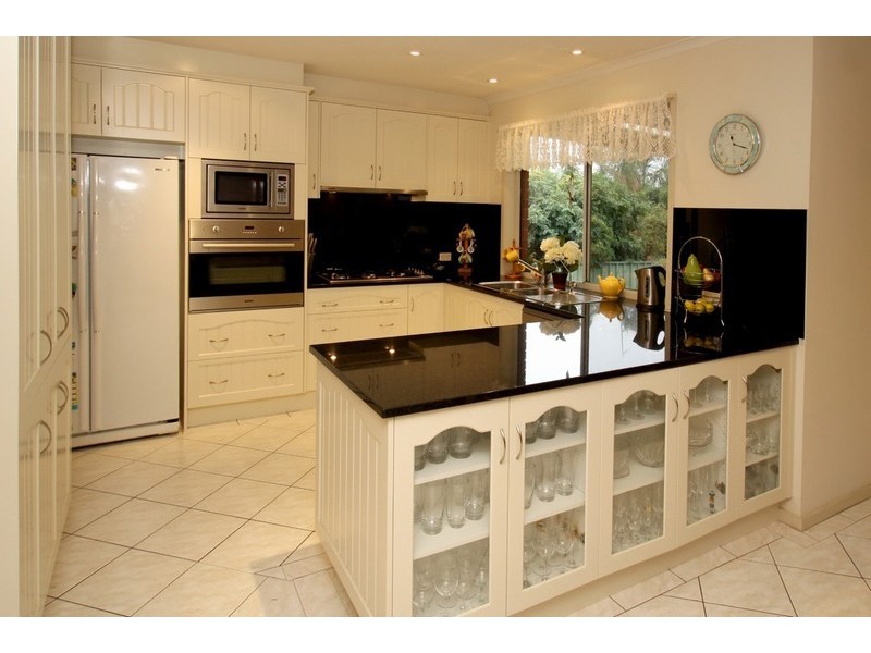 69 Greenfield Rise, Aberfoyle Park SA 5159