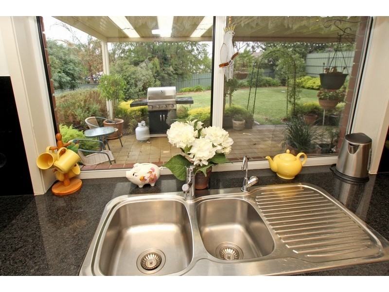 69 Greenfield Rise, Aberfoyle Park SA 5159