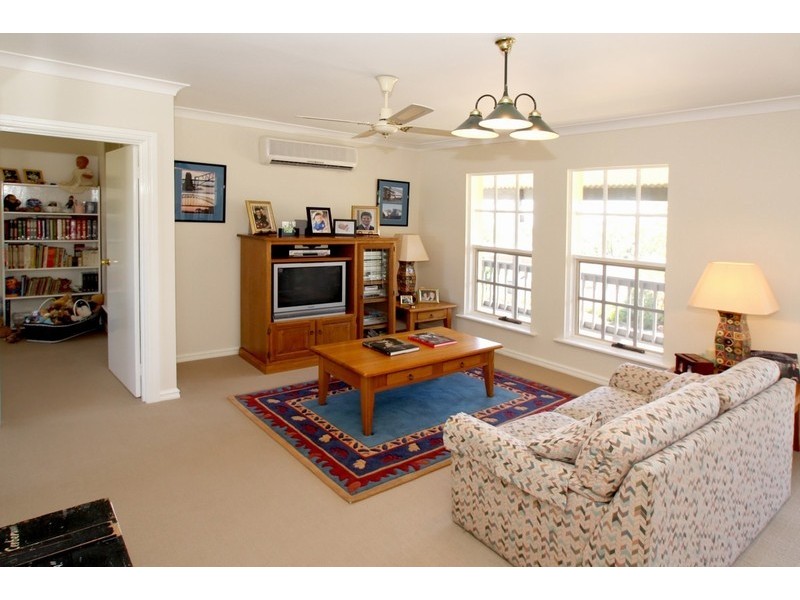 10 Charlson Rise, Happy Valley SA 5159