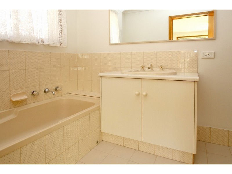 6 Portia Street, Flagstaff Hill SA 5159