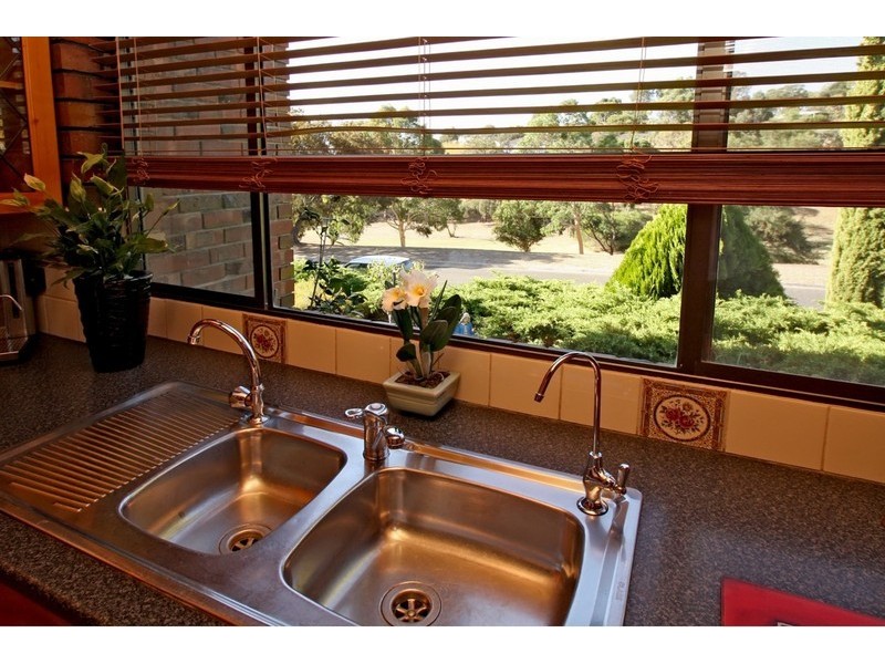 22 Maluka Drive, Happy Valley SA 5159