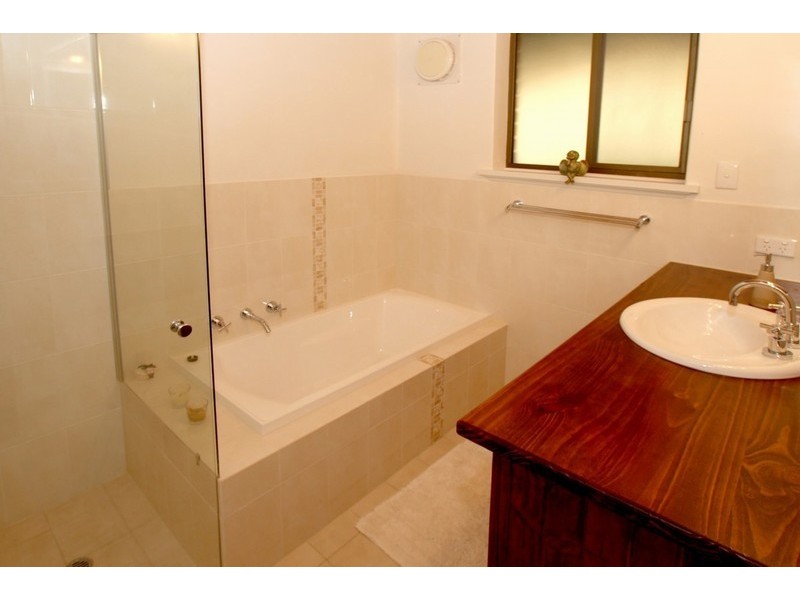 22 Maluka Drive, Happy Valley SA 5159