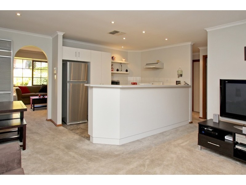 2/31 Briar Road (Faces Turner Street), Felixstow SA 5070