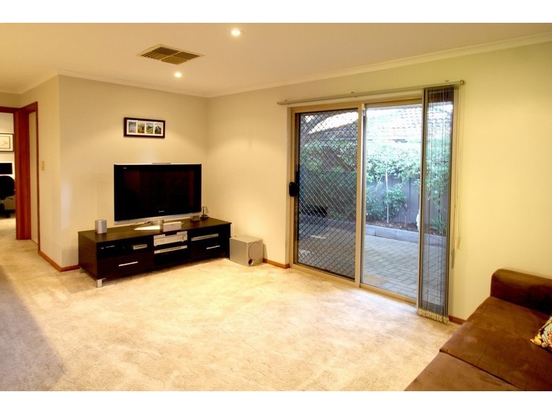 2/31 Briar Road (Faces Turner Street), Felixstow SA 5070