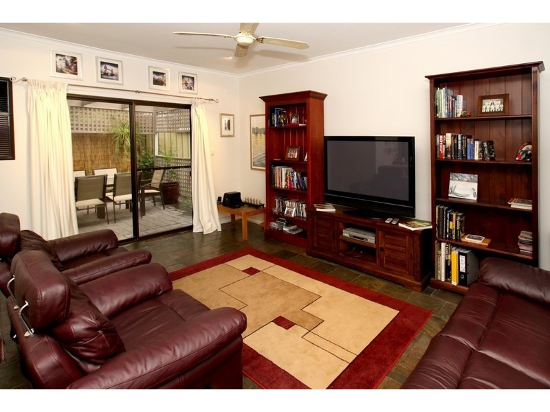 18 Songlark Grove, Flagstaff Hill SA 5159