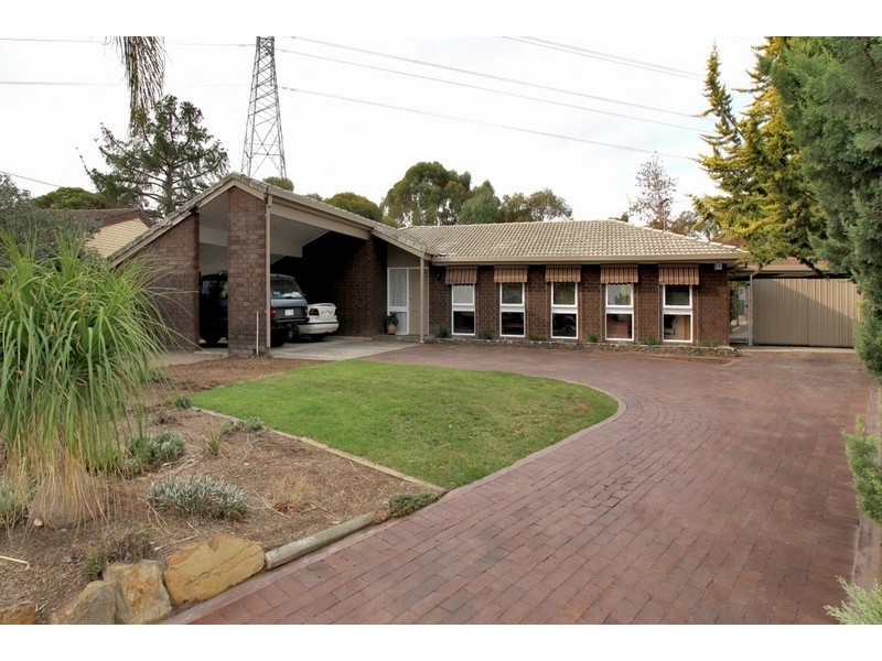 3 Mazda Court, Aberfoyle Park SA 5159