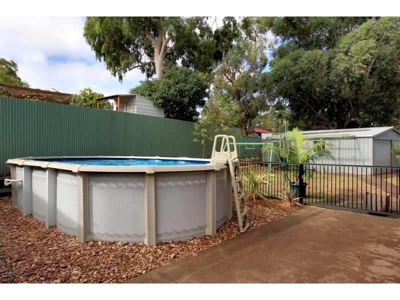 6 Hamilton Crescent, Aberfoyle Park SA 5159