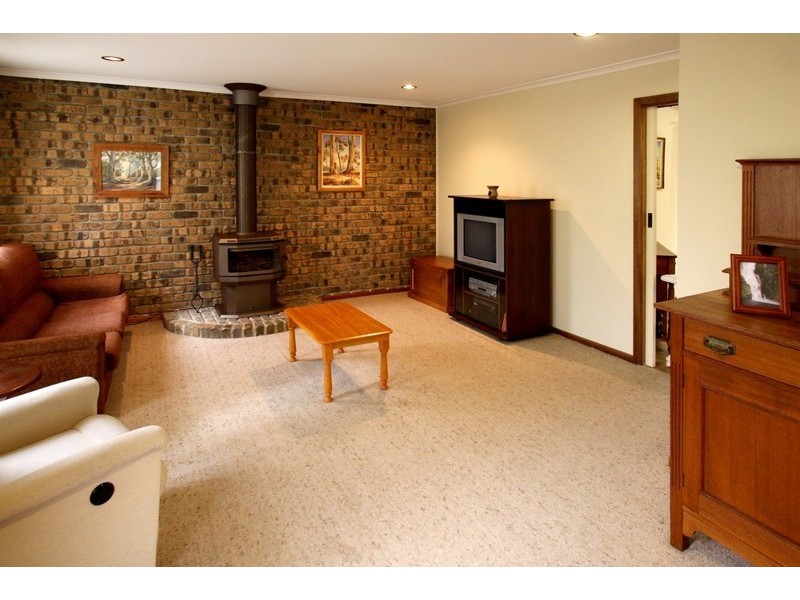 2 Kyre Street, Aberfoyle Park SA 5159