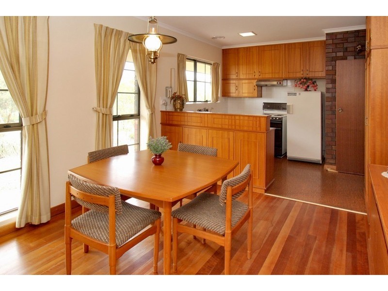 8 Lovely Valley Road, Flagstaff Hill SA 5159