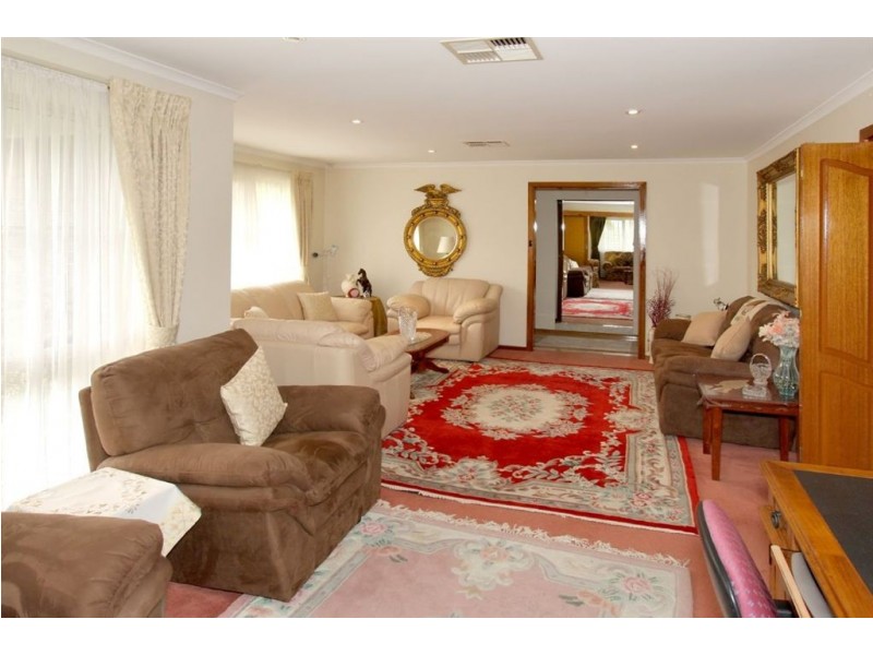 25 Sturt Approach, Flagstaff Hill SA 5159