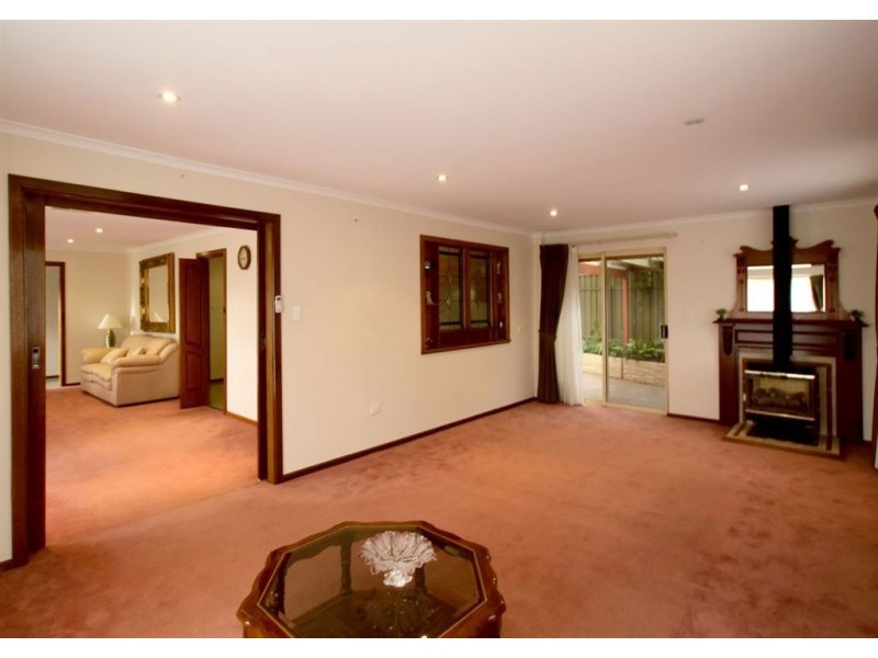 25 Sturt Approach, Flagstaff Hill SA 5159