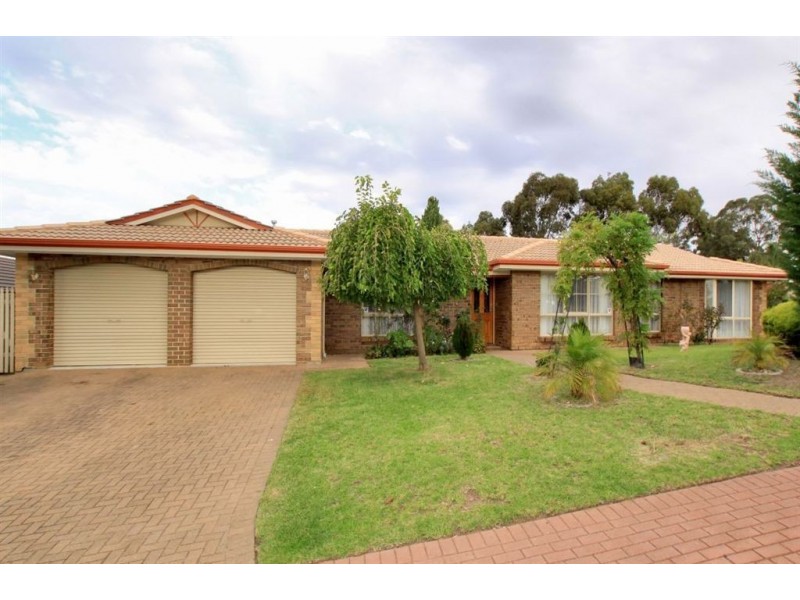 25 Sturt Approach, Flagstaff Hill SA 5159