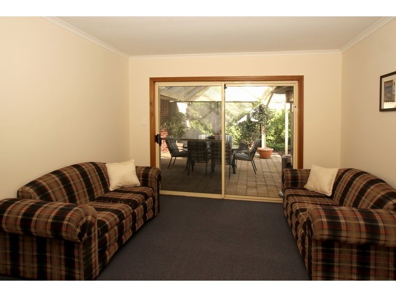 6 Corella Avenue, Chandlers Hill SA 5159