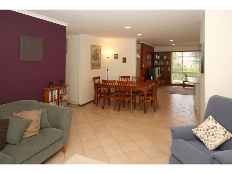 41 Estate Drive, Flagstaff Hill SA 5159